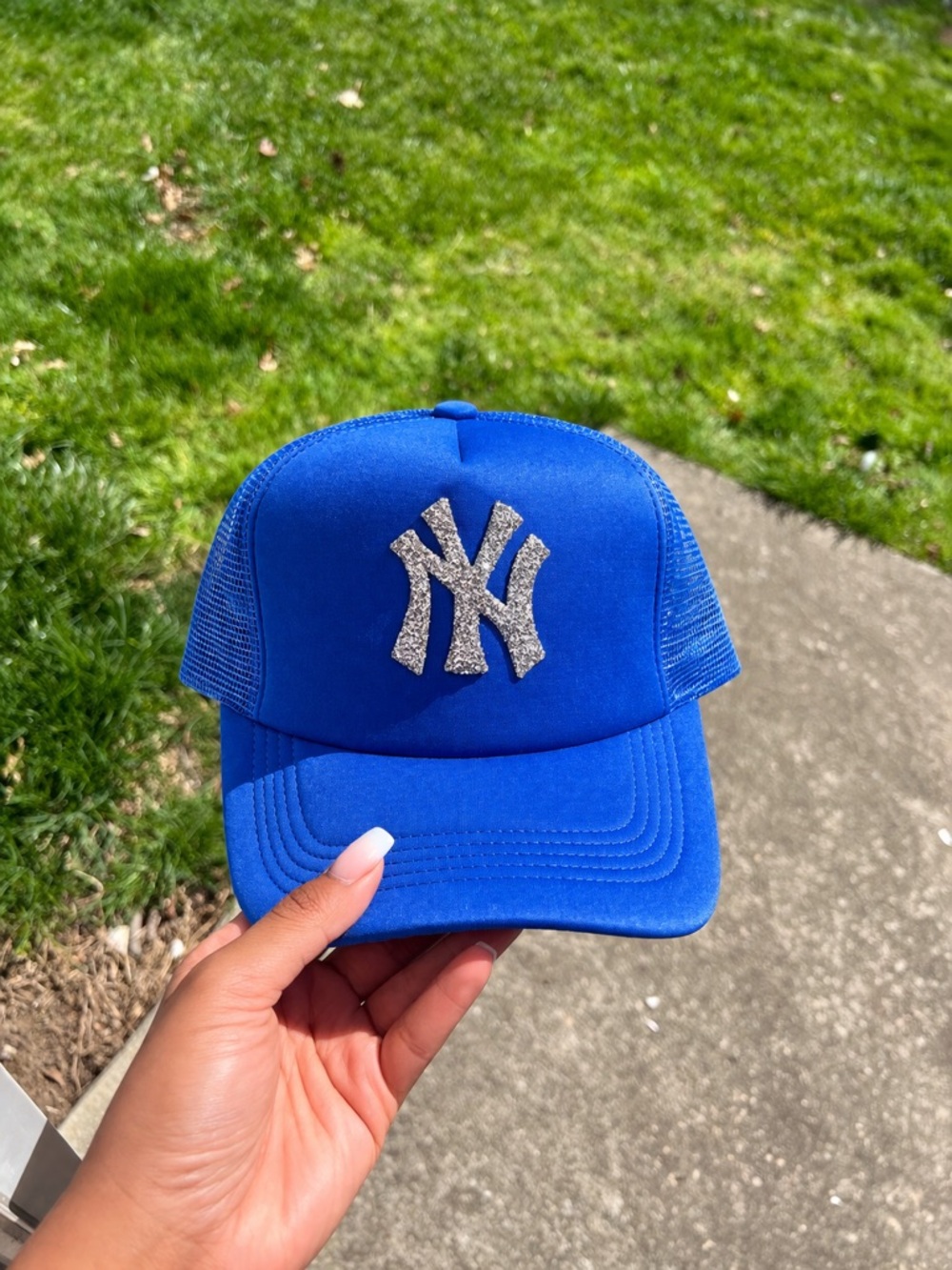 Royal Blue New York Yankee Trucker Hat with Silver Logo